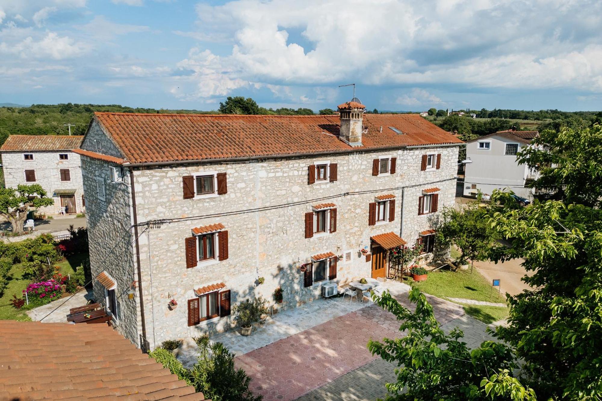 Apartments Mirna Stress Free Babici Esterno foto