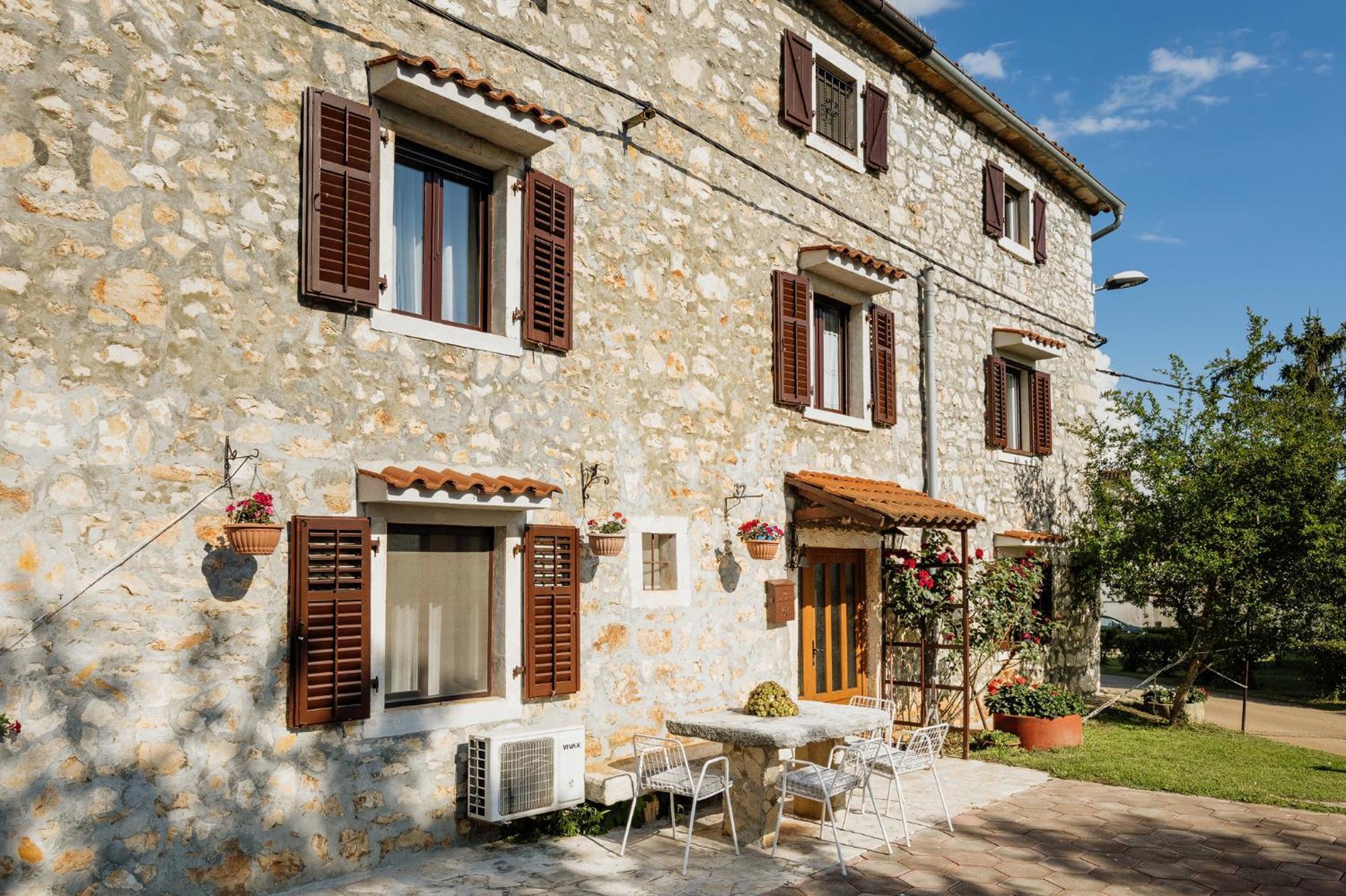 Apartments Mirna Stress Free Babici Esterno foto