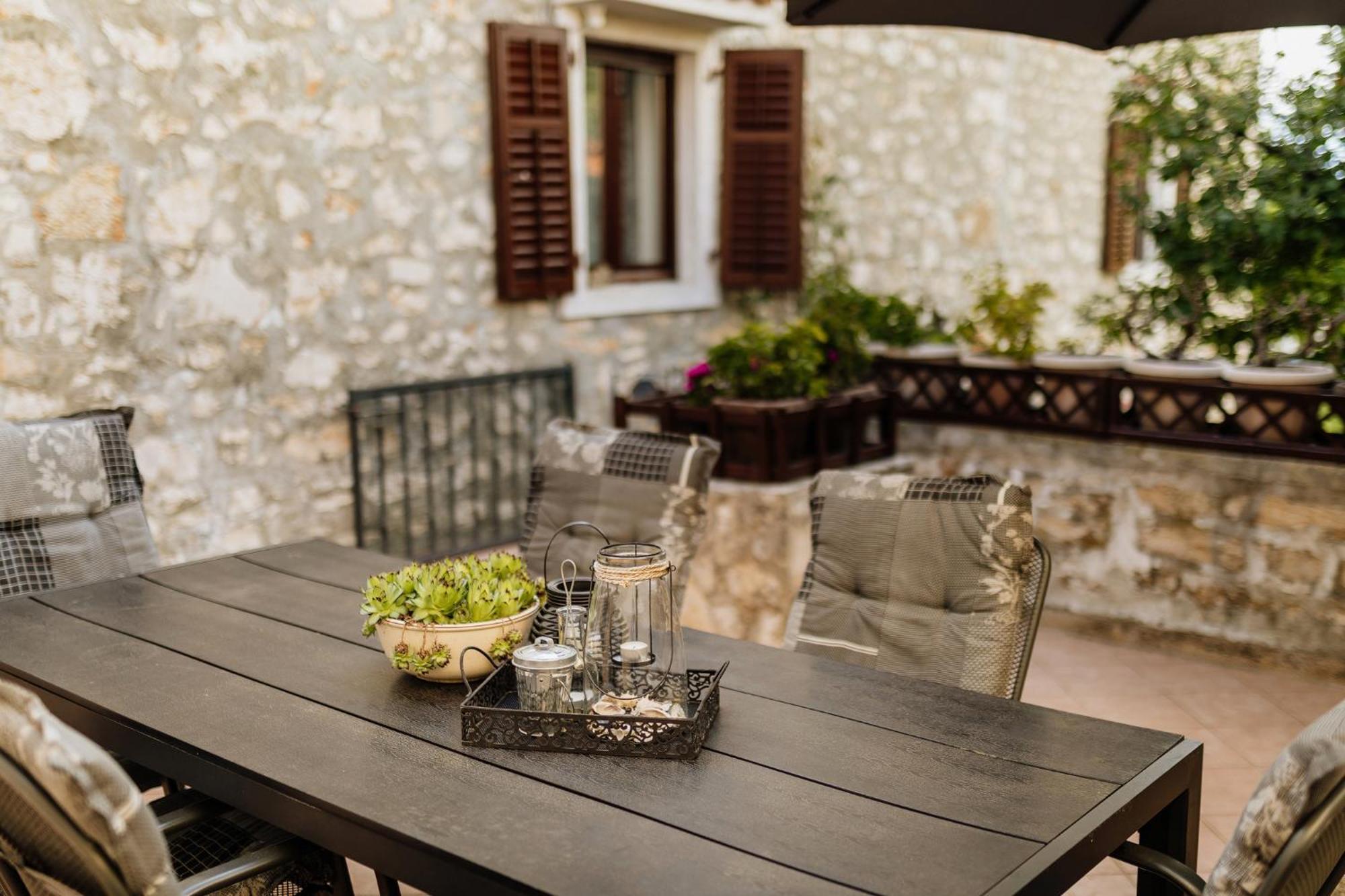 Apartments Mirna Stress Free Babici Esterno foto