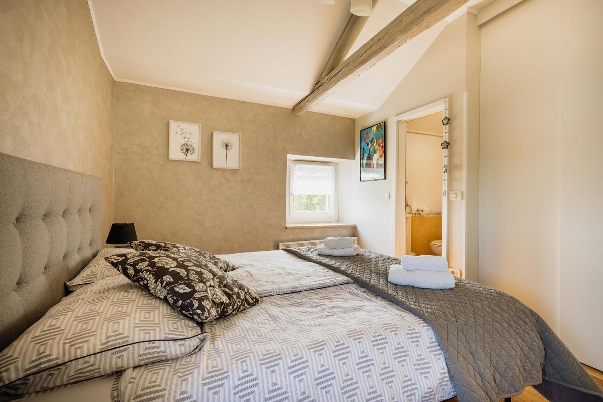 Apartments Mirna Stress Free Babici Esterno foto