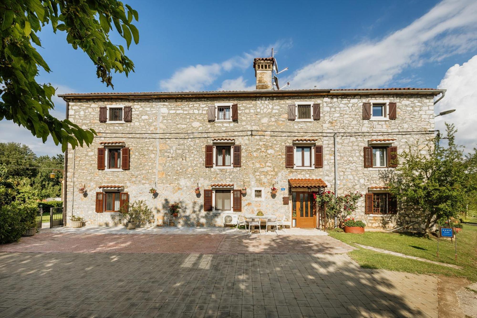 Apartments Mirna Stress Free Babici Esterno foto